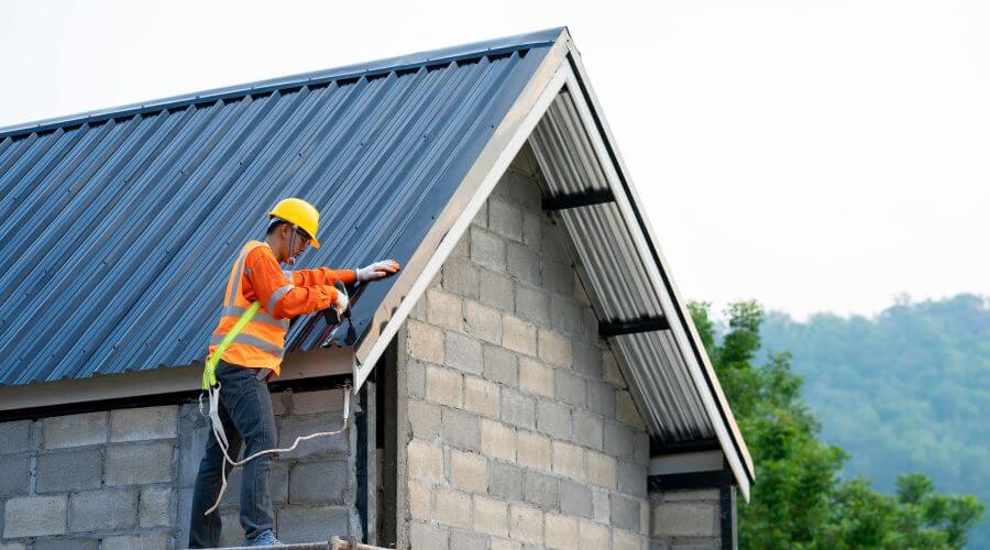 Professional Flat Roofing Installation in Stitzer, WI